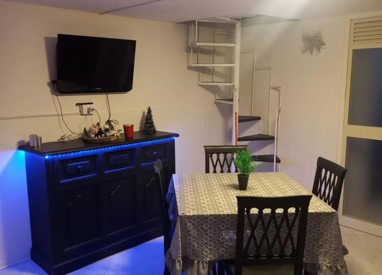 O' Vascio E Totor Apartment Naples
